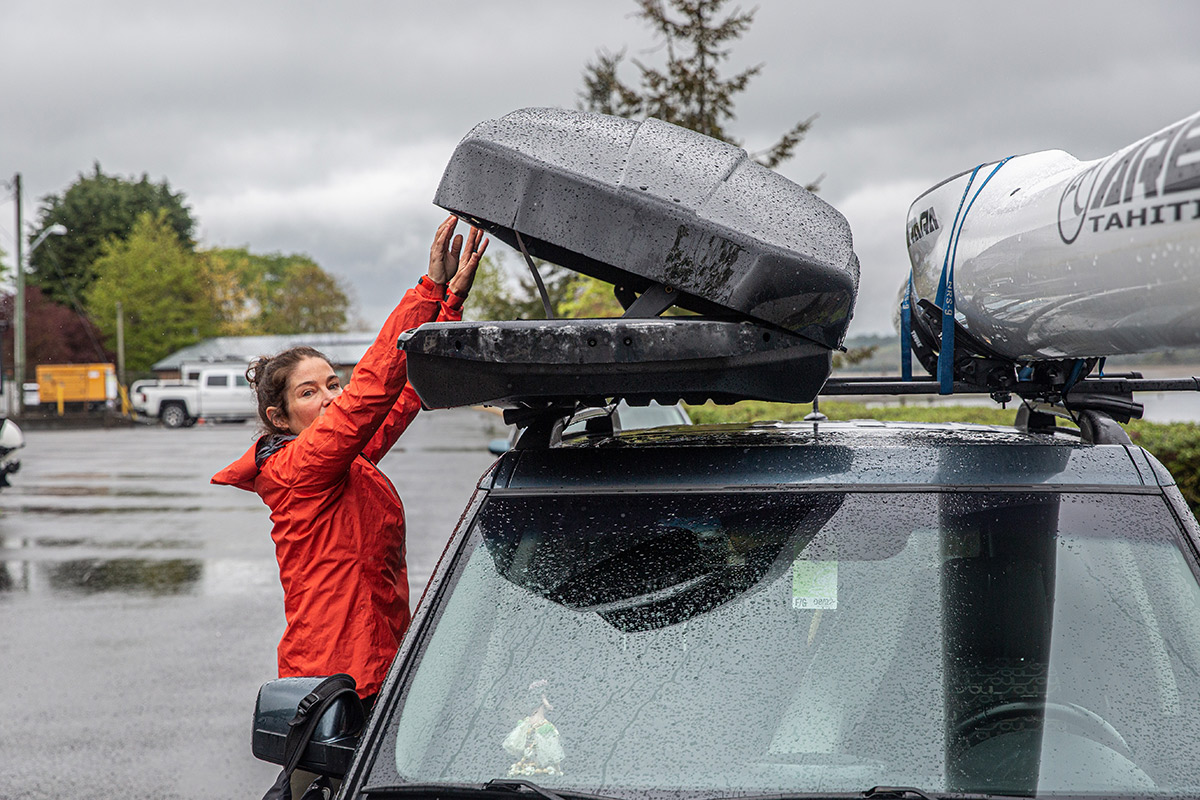 Thule force xt discount cargo box reviews